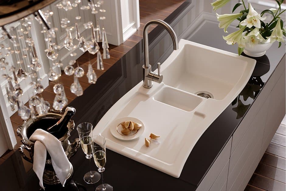 new kitchen sink materials