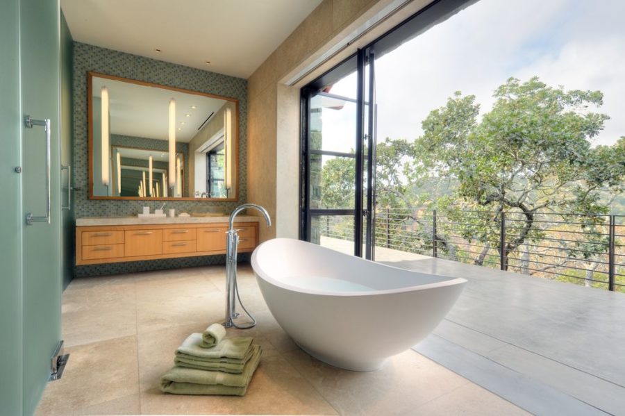 20 Soaking Tubs To Add Extra Luxury To Your Master Bathroom