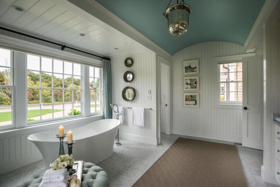 20 Soaking Tubs To Add Extra Luxury To Your Master Bathroom