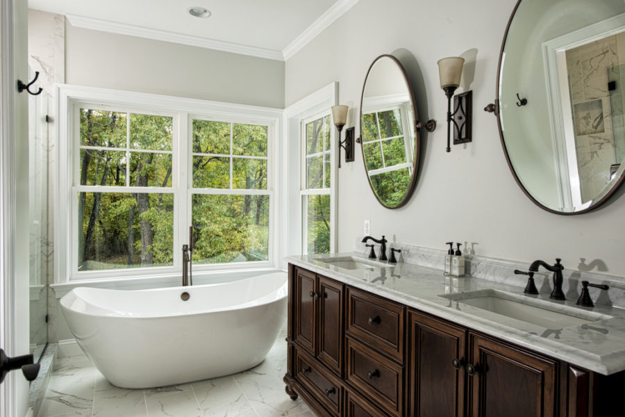 bathroom ideas with soaking tub and double sinks