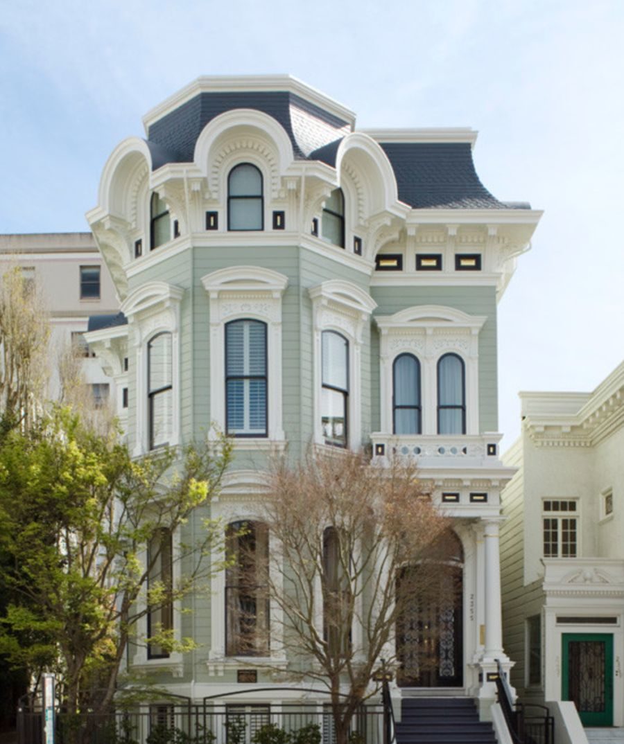 18 Victorian Homes to Make You Swoon