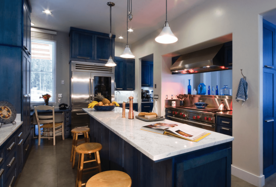 Blue Paint Colors to Use in Your Kitchen for a Chic Upgrade