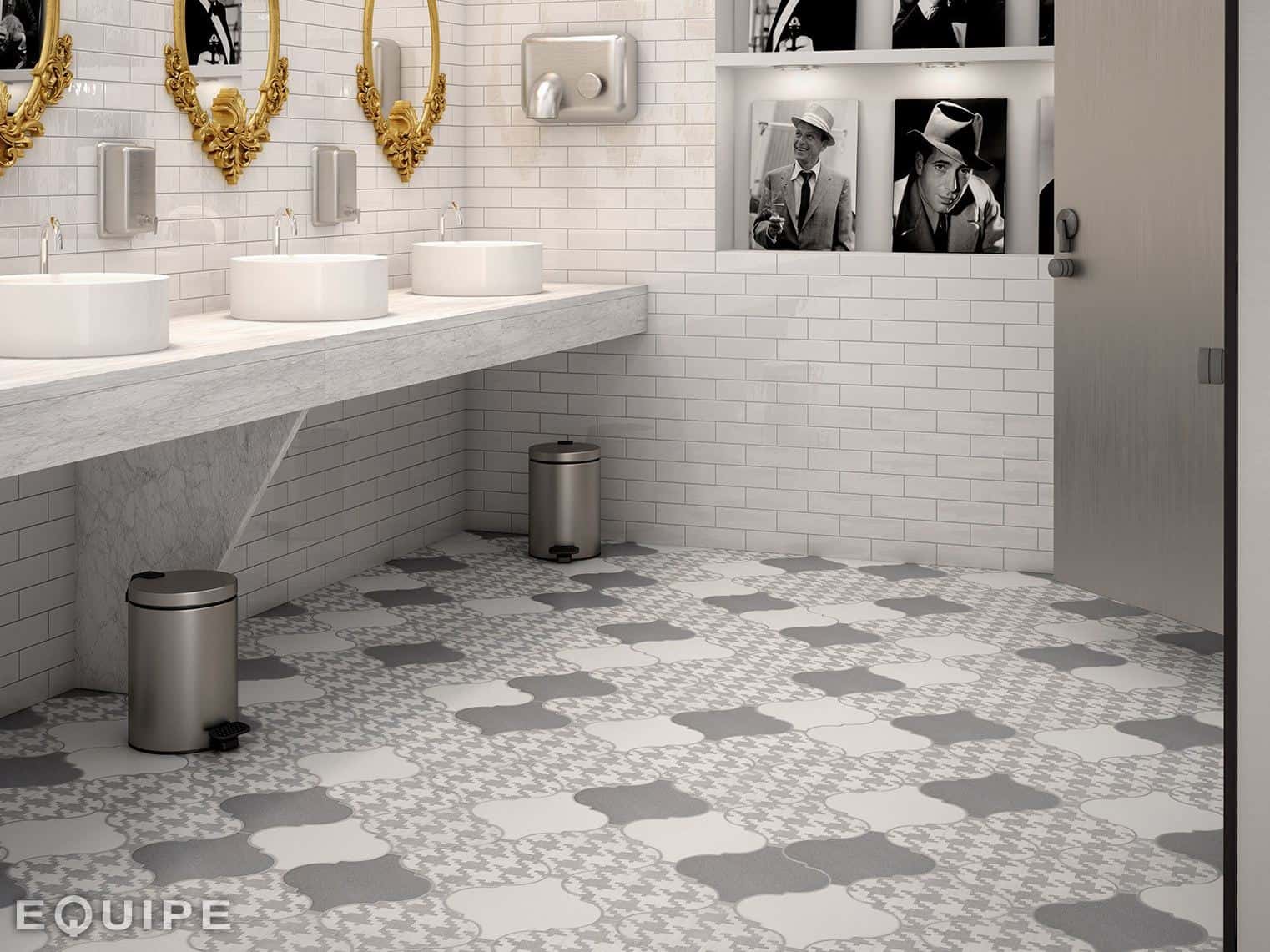 21 Arabesque Tile Ideas for Floor, Wall and Backsplash