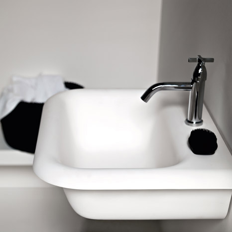 Old Fashioned Bathtubs in Modern Material, by Agape
