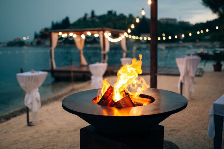 40 Metal Fire Pit Designs and Outdoor Setting Ideas
