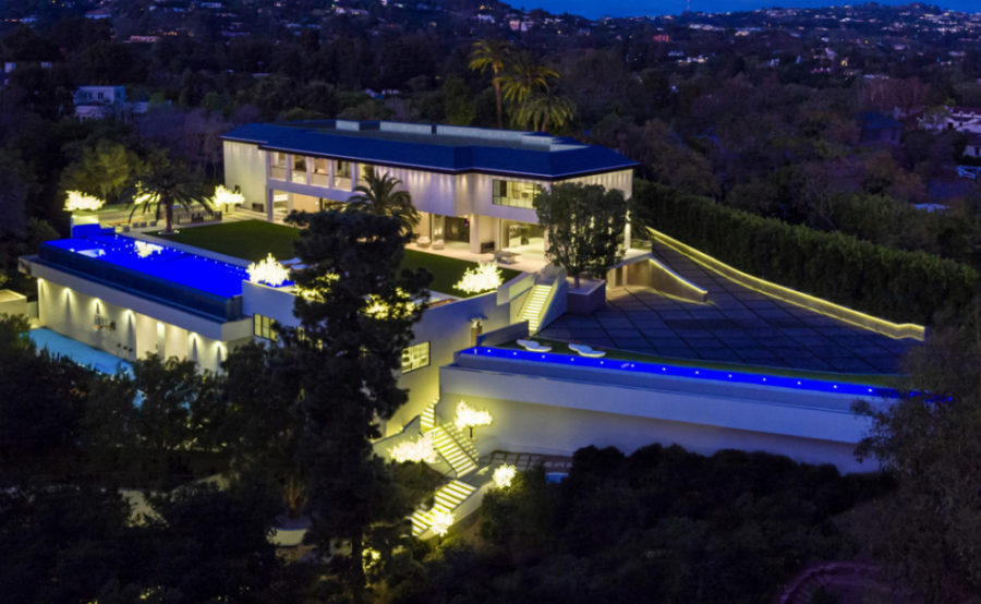 Modern Californian mansion