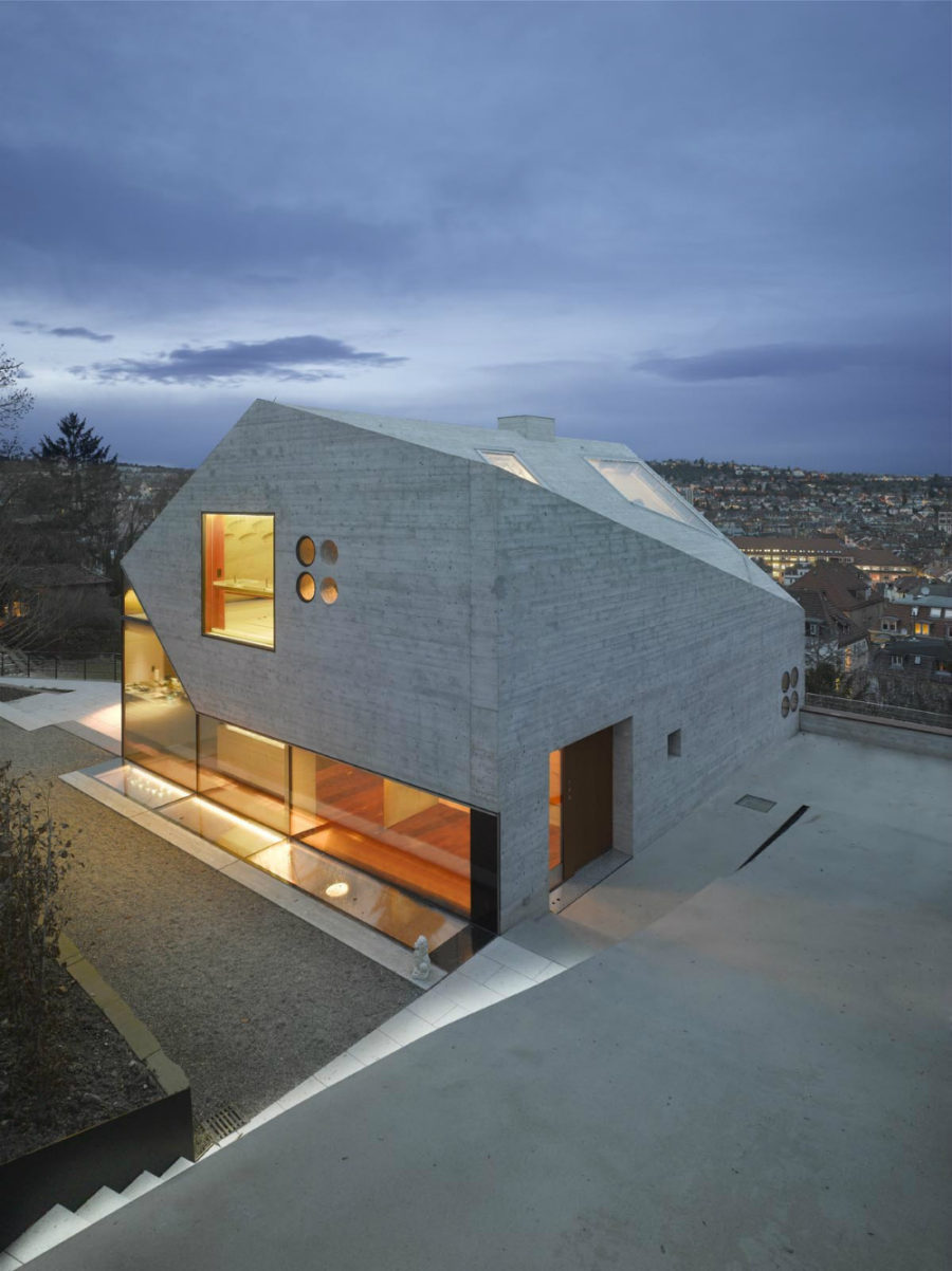 House 36 by Matthias Bauer Associates