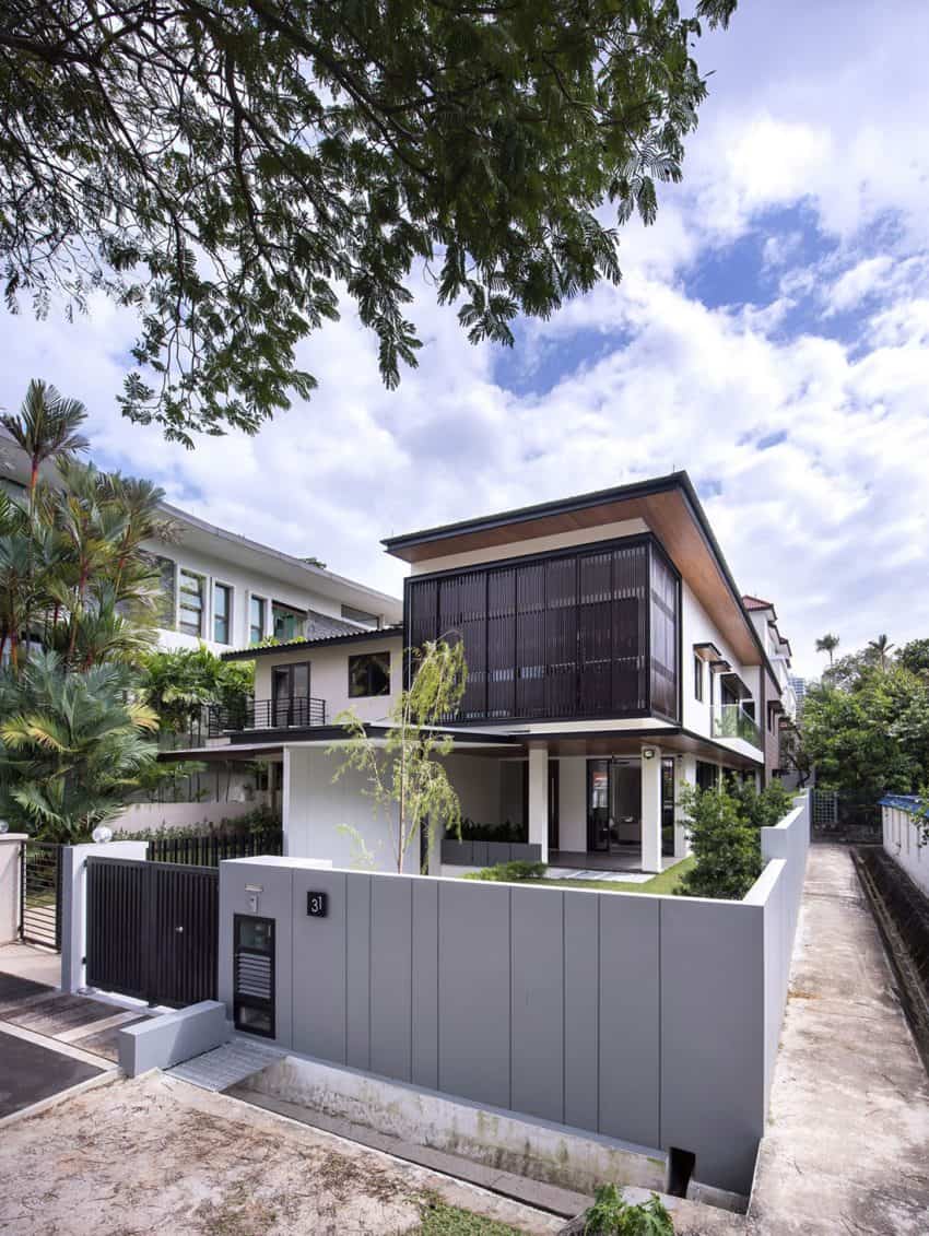 House With Screens by ADX Architects This 30 Year Old Modernized House in Singapore Looks Like New