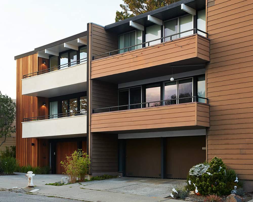 Interesting contrast between a remodeled Eichler unit and an original neighboring one