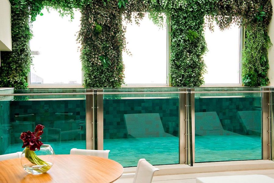 Malibu Residence pool by Fernanda Marques