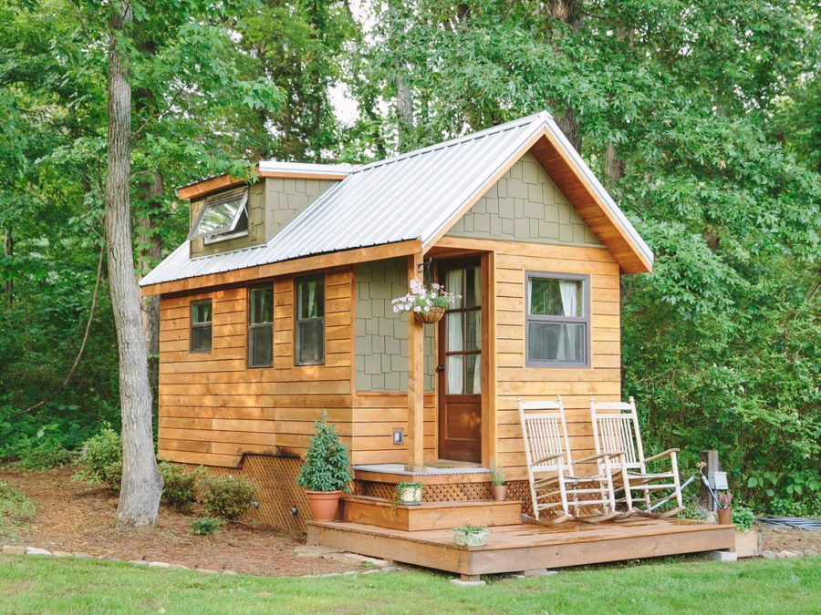 Small tiny house cottage with only 204 square foot