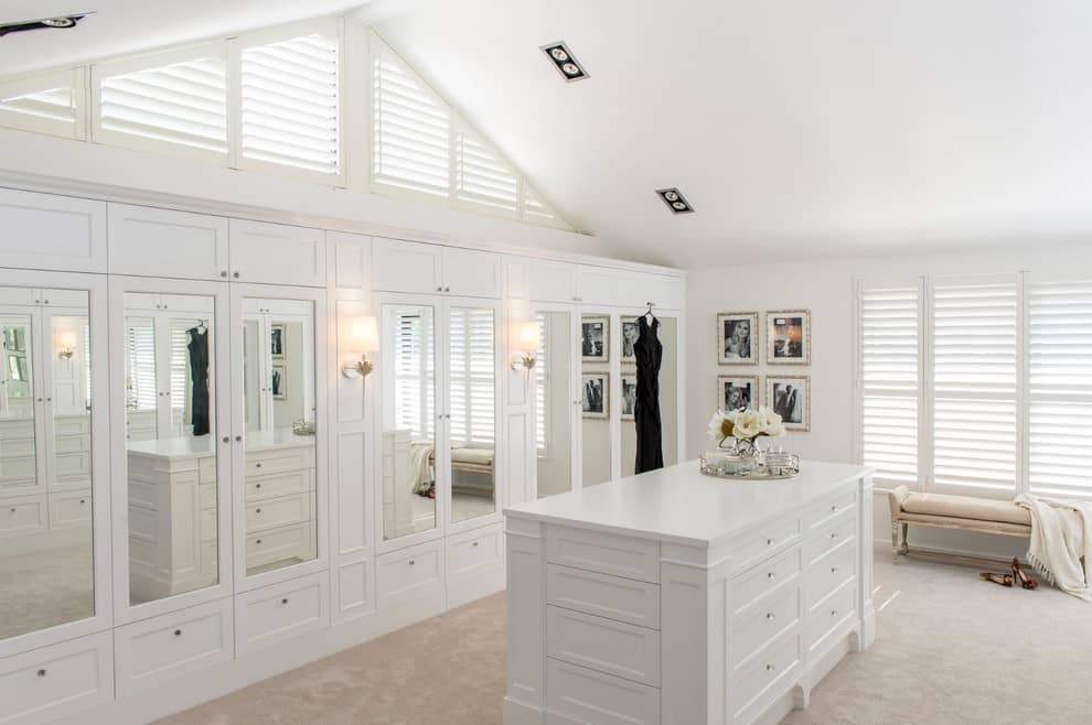White mirrored closet