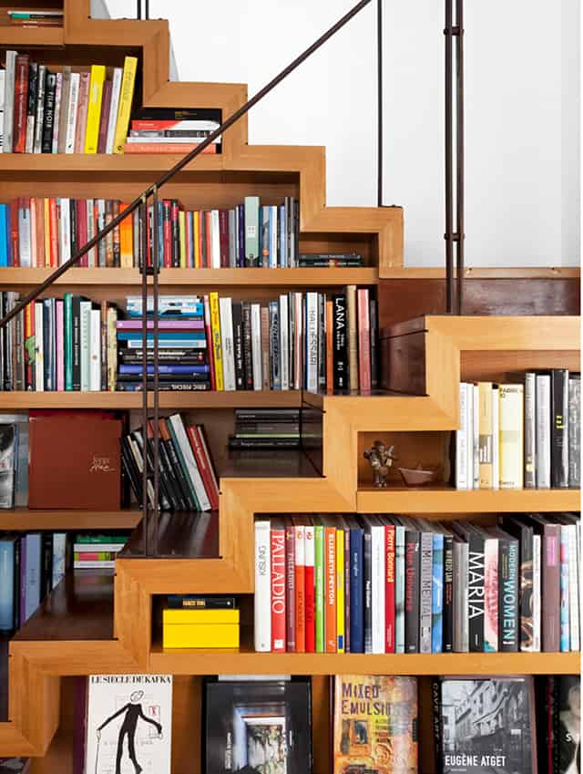 20 Ways to Turn Stairs into an Amazing Bookshelf Library