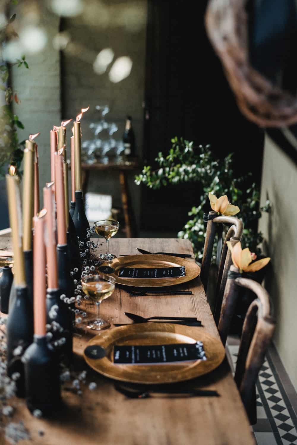 How to style a glam backyard NYE party