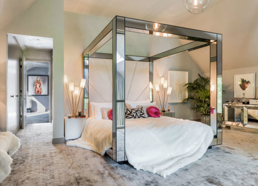 Mirrored canopy bed in Kate Moss-designed retreat