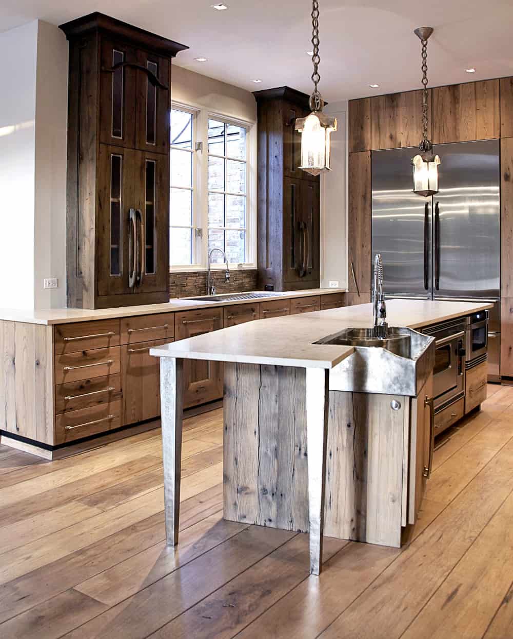 Rustic modern kitchen with an asymmetric angular island
