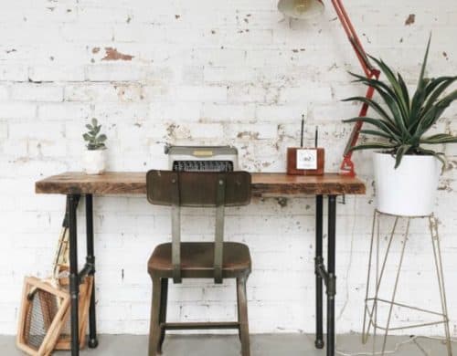 Luxury Offices: Beautifully Reclaimed Wooden Desks