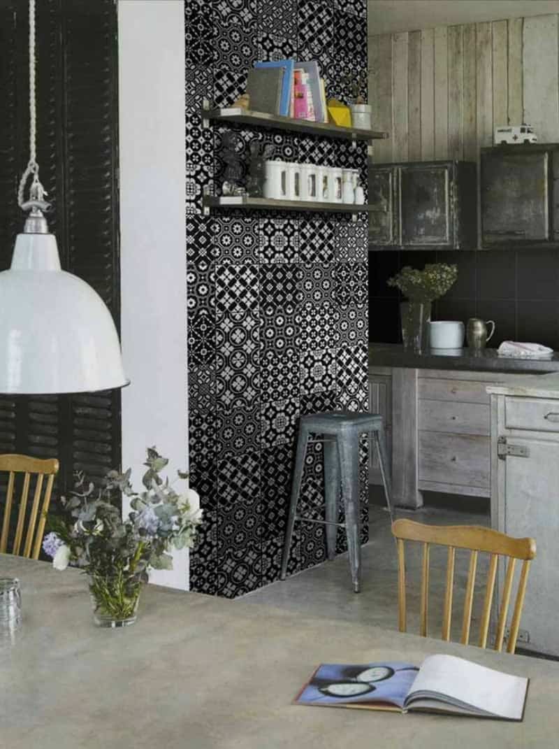 Bon Ton tiles in black white