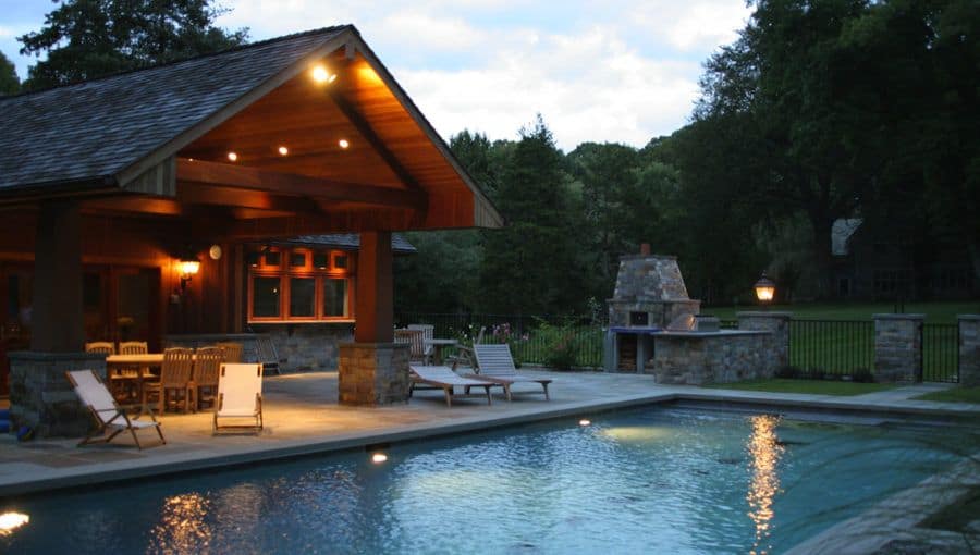 Cabin style pool design idea