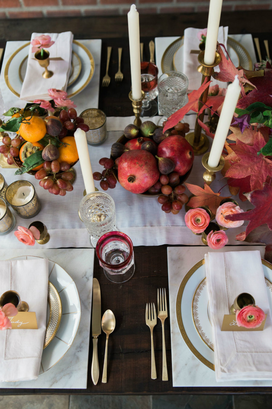 Colorful fall table decor