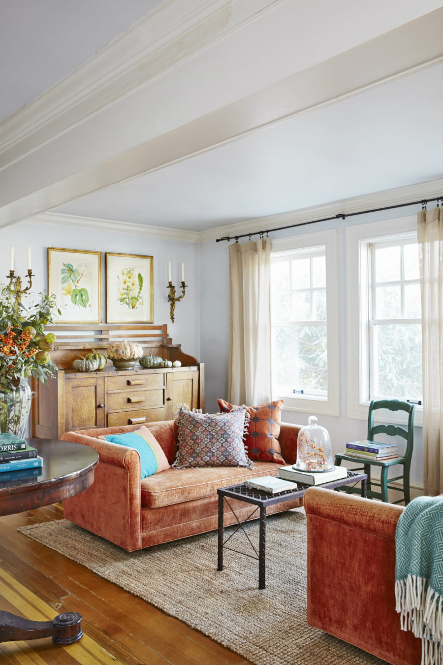 'Tis Autumn: Living Room Fall Decor Ideas