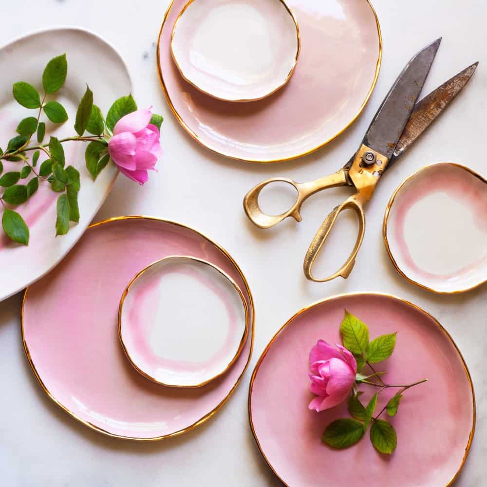 Pink ring plate