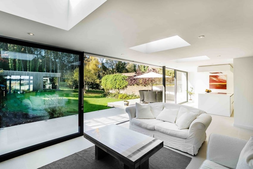 The Beckett House modern extension open living room