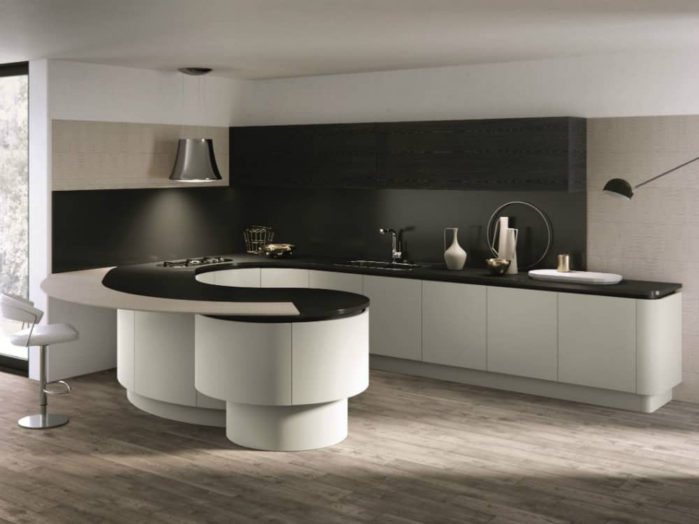 DOMINA Kitchen with peninsula by Aster Cucine