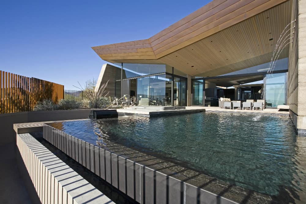 Desert Wing swimming pool
