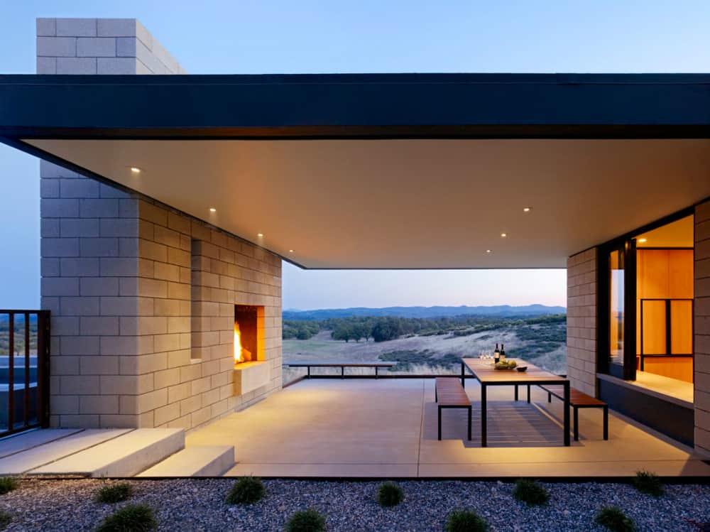 Paso Robles Residence outdoor fireplace