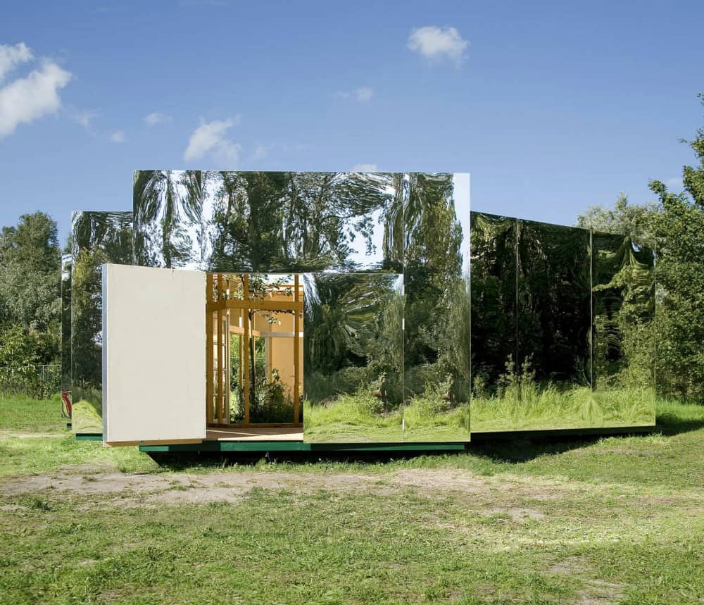 Pavilion for an Artist by Bureau LADA