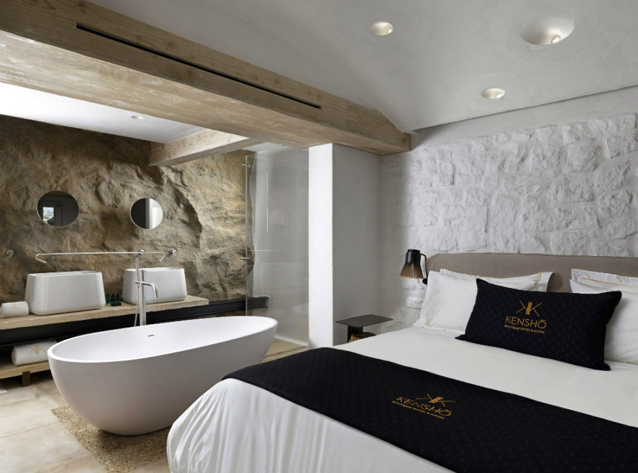 Kenshō Boutique Hotel Suites 900x667 Hotel Bath Ideas for the Master Bedroom