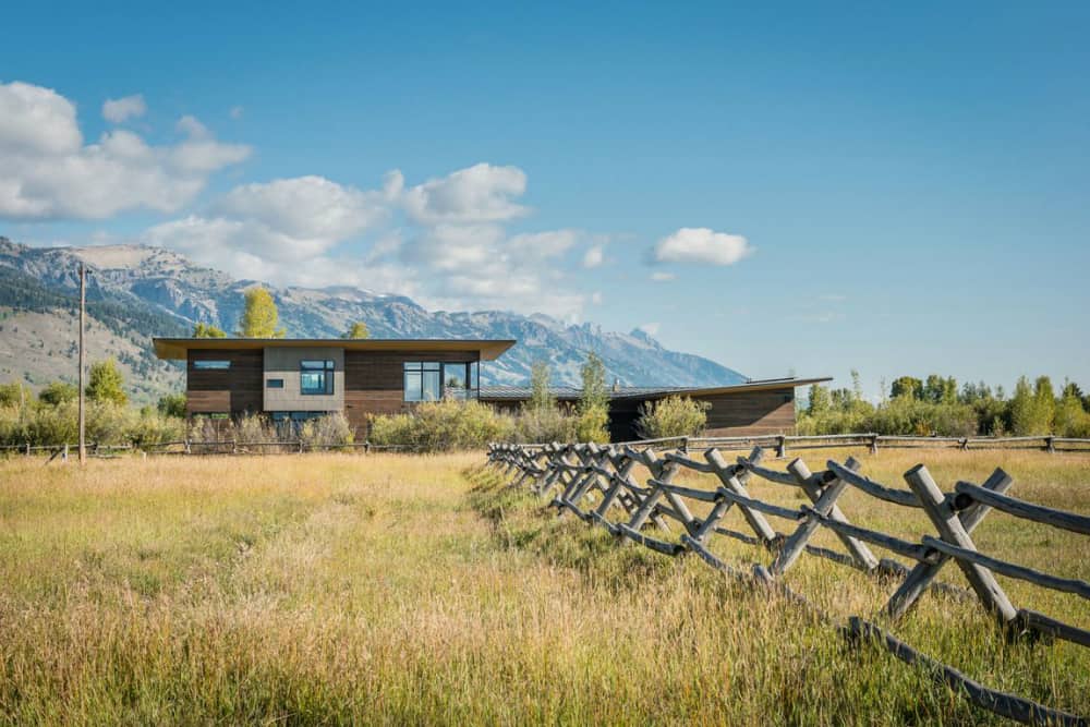 Shoshone residence is sprawling across 4,500 square feet near Jackson Hole Wyoming