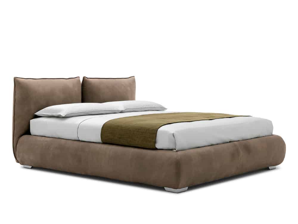 Astor bed by Silenia