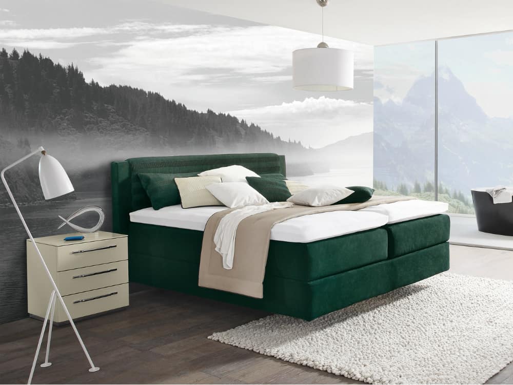 Beautiful emerald green Opuss II bed by Hülsta-Werke Hüls