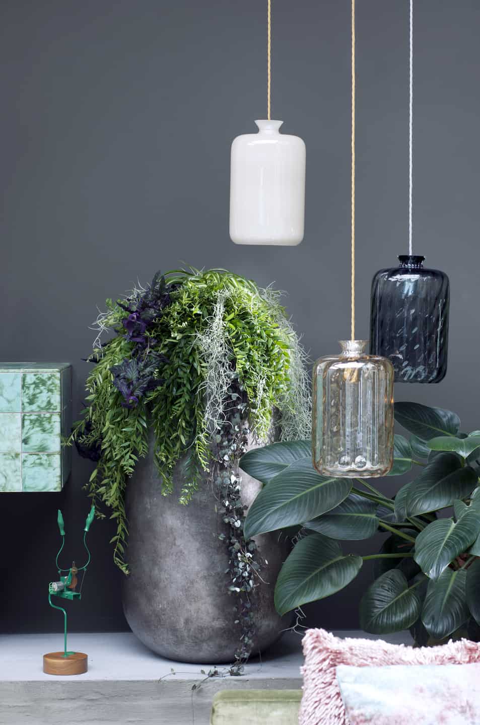 Hanging plants in decor