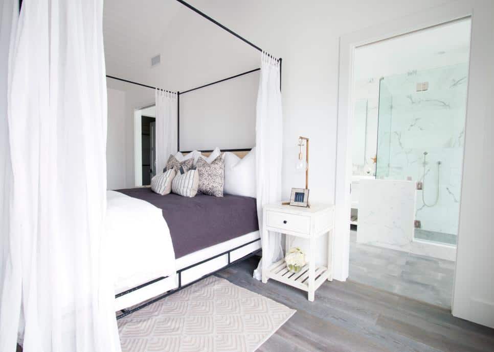 Bedroom by Blackband Design