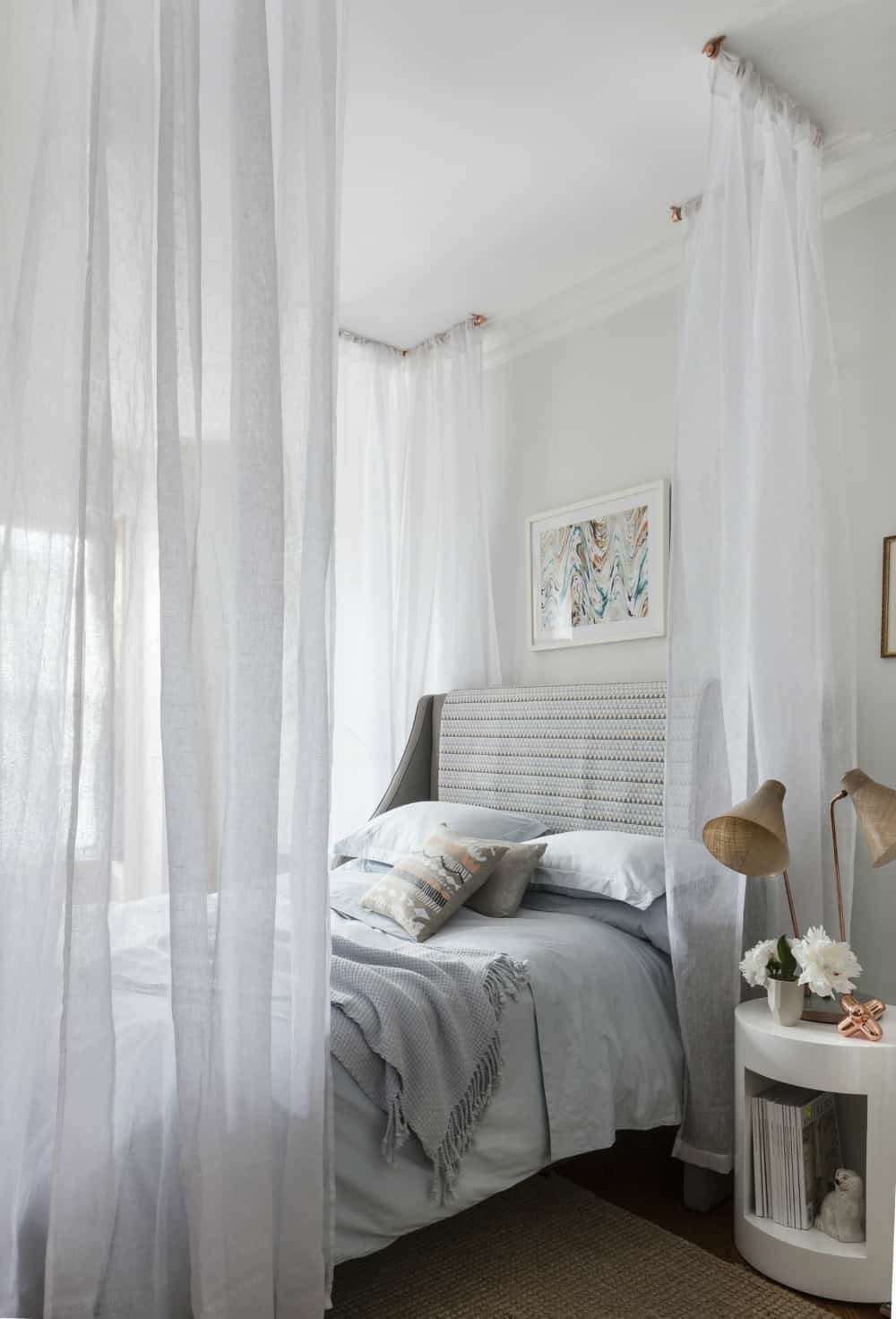Sophisticated canopy bed