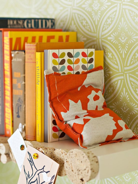 Fabric pouch bookends