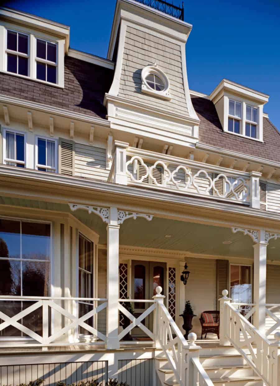 Most Victorians only have a one story porch