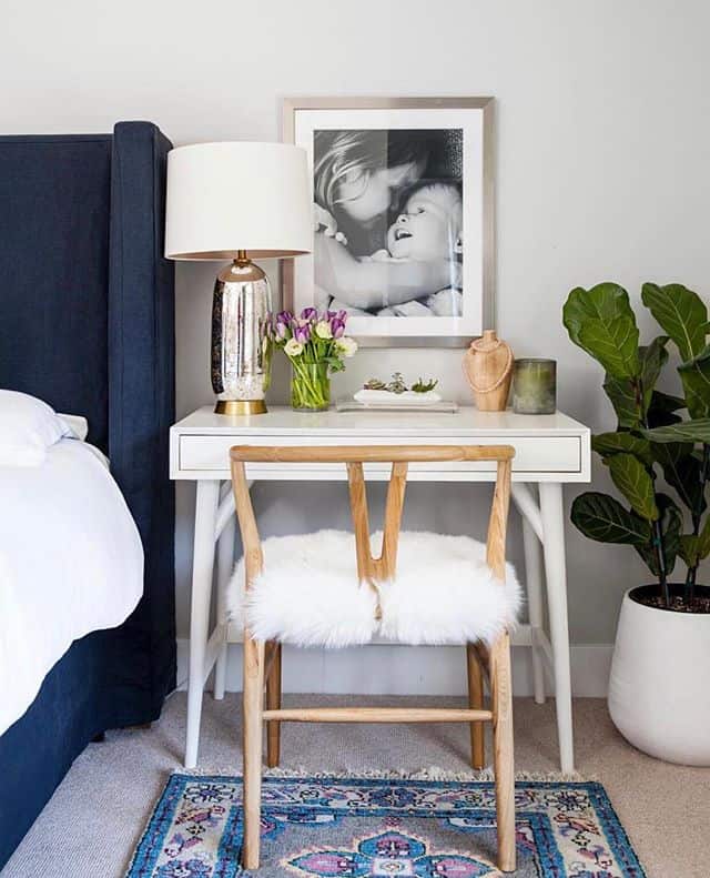 These 15 Corner Vanities Will Add A Bit, Corner Vanity Bedroom