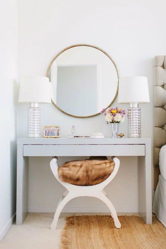 small vanity table and corner bedroom
