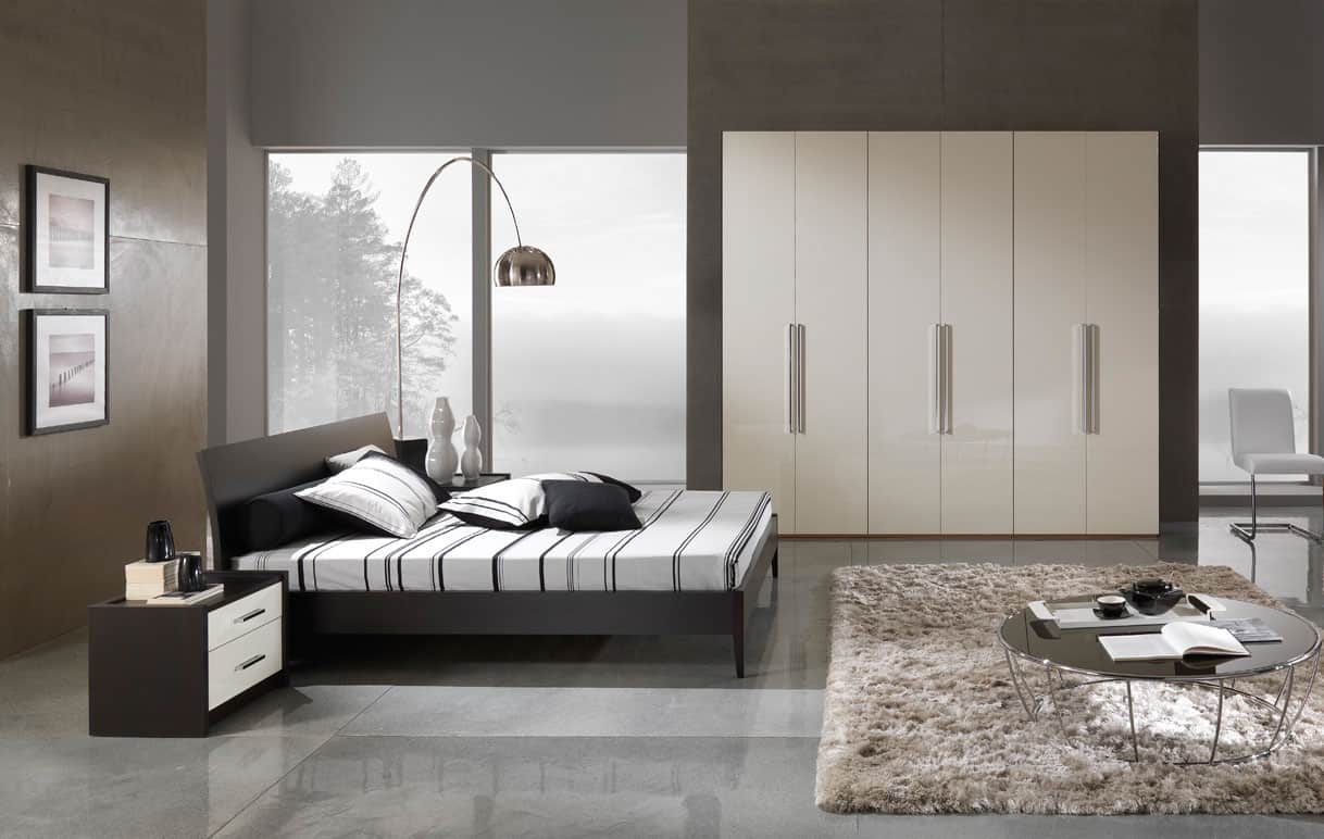 Floor lamps are versatile and even elegant when they are placed in a room properly