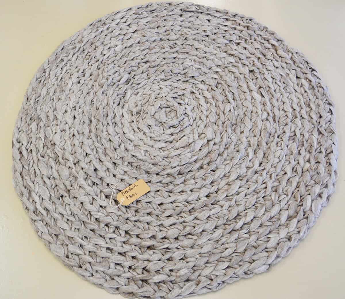 circular rug