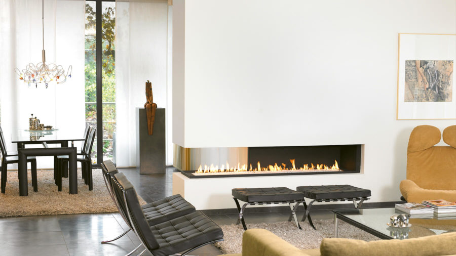 These 15 Double-Sided Fireplaces Wishing For The Coldest Nights of the Year