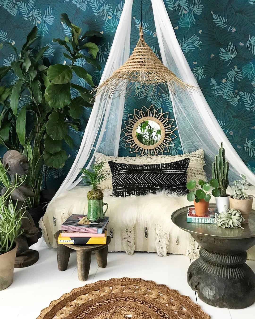 10 Ways to Give Your Bedroom a Bohemian Twist