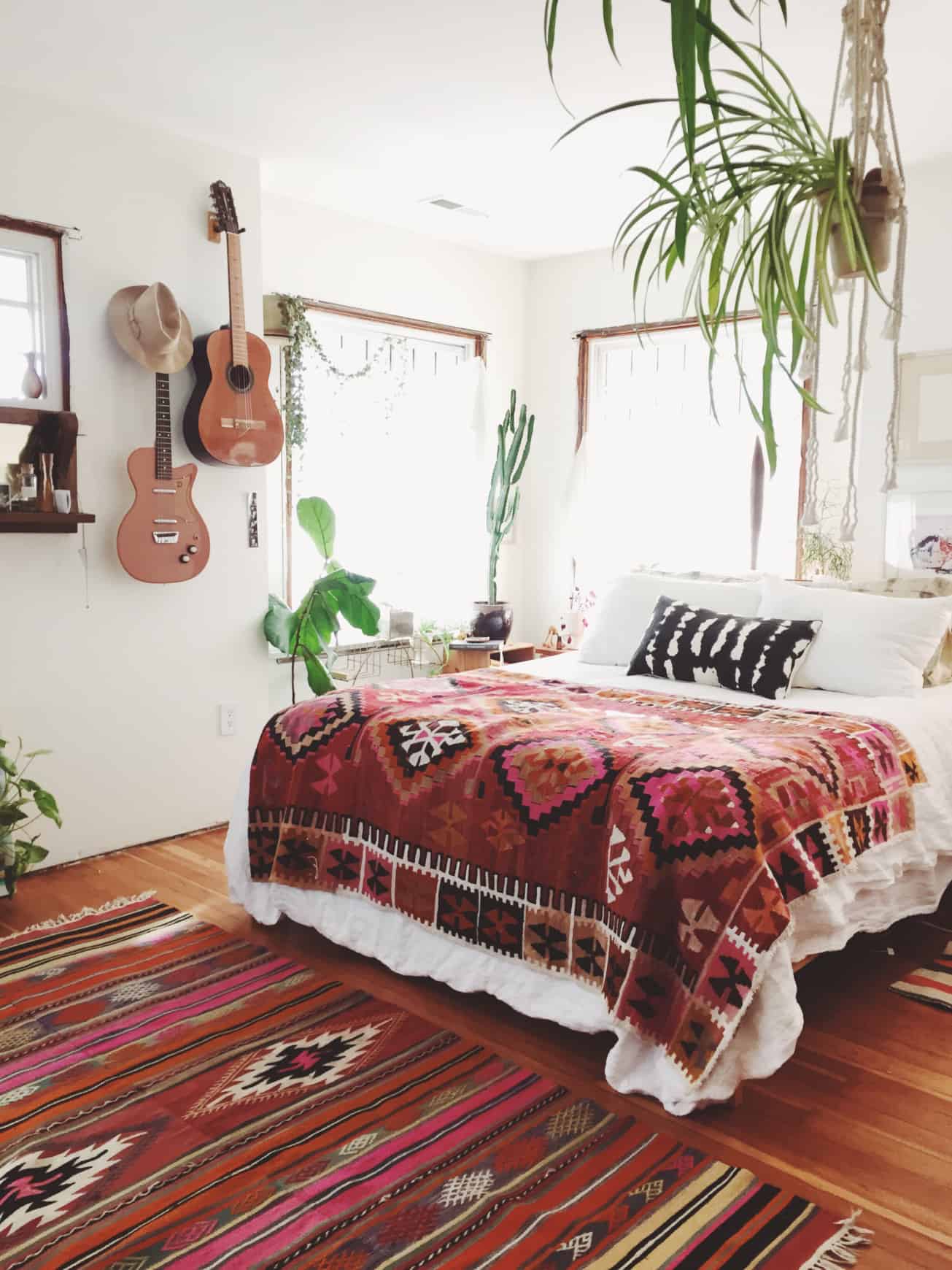 Instruments on the wall will add a bohemian feel that is also natural and even multipurpose.