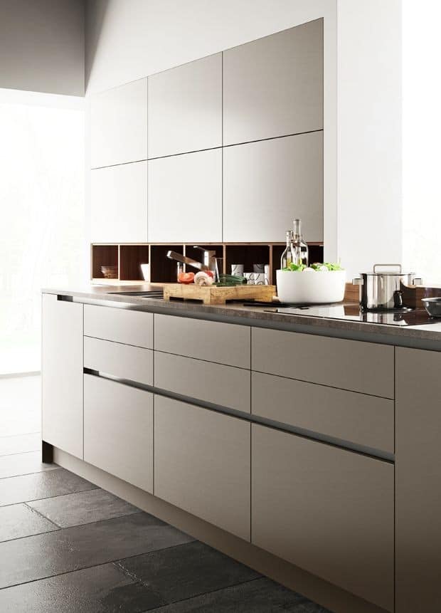 white modern kitchen cabinets