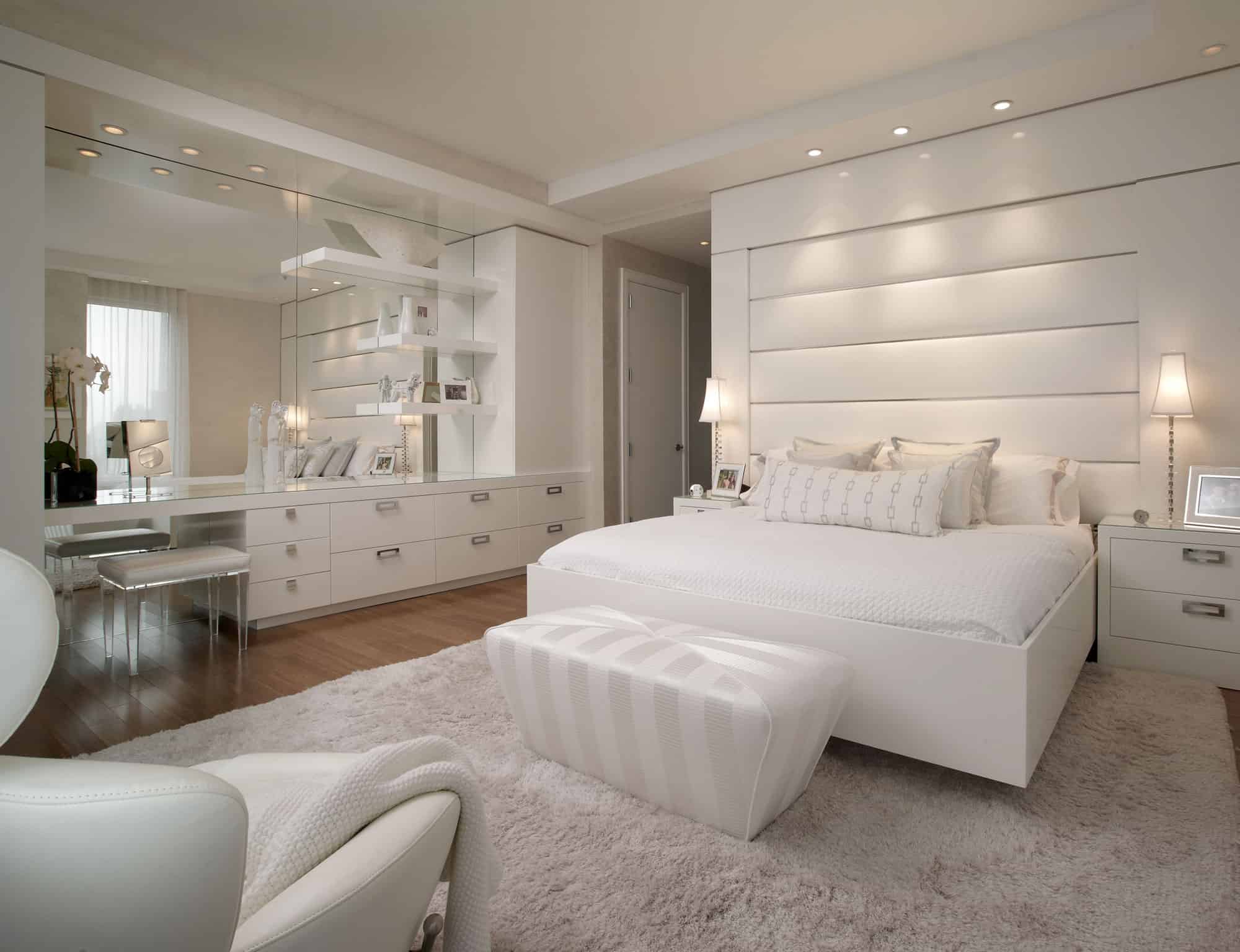 A great way to match your furniture to your wall is to have an all-white bedroom.