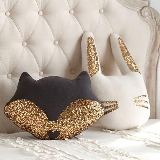 glitter critter pillow 15 Glitter Accents Perfect For Jazzing Up The House